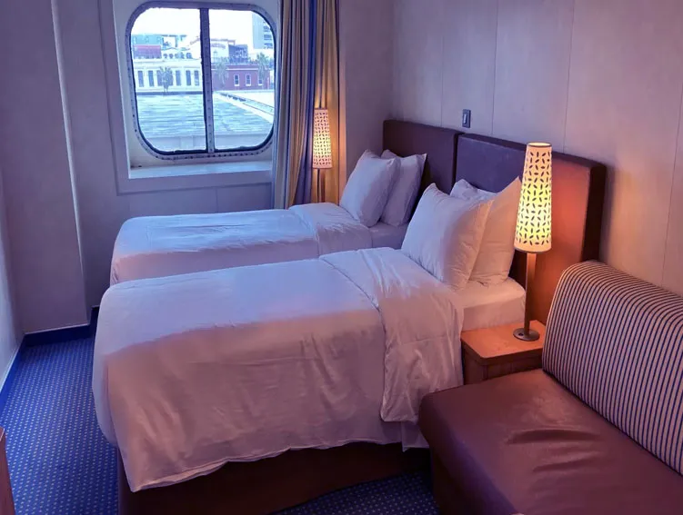 Carnival Breeze Rooms, Pictures & Amenities - Cruise Deck Info