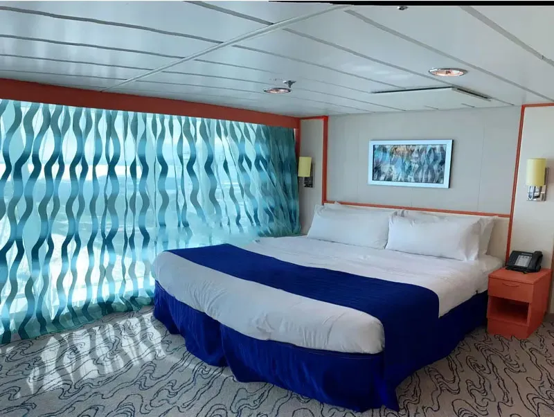 Freedom of the Seas Panoramic Suite